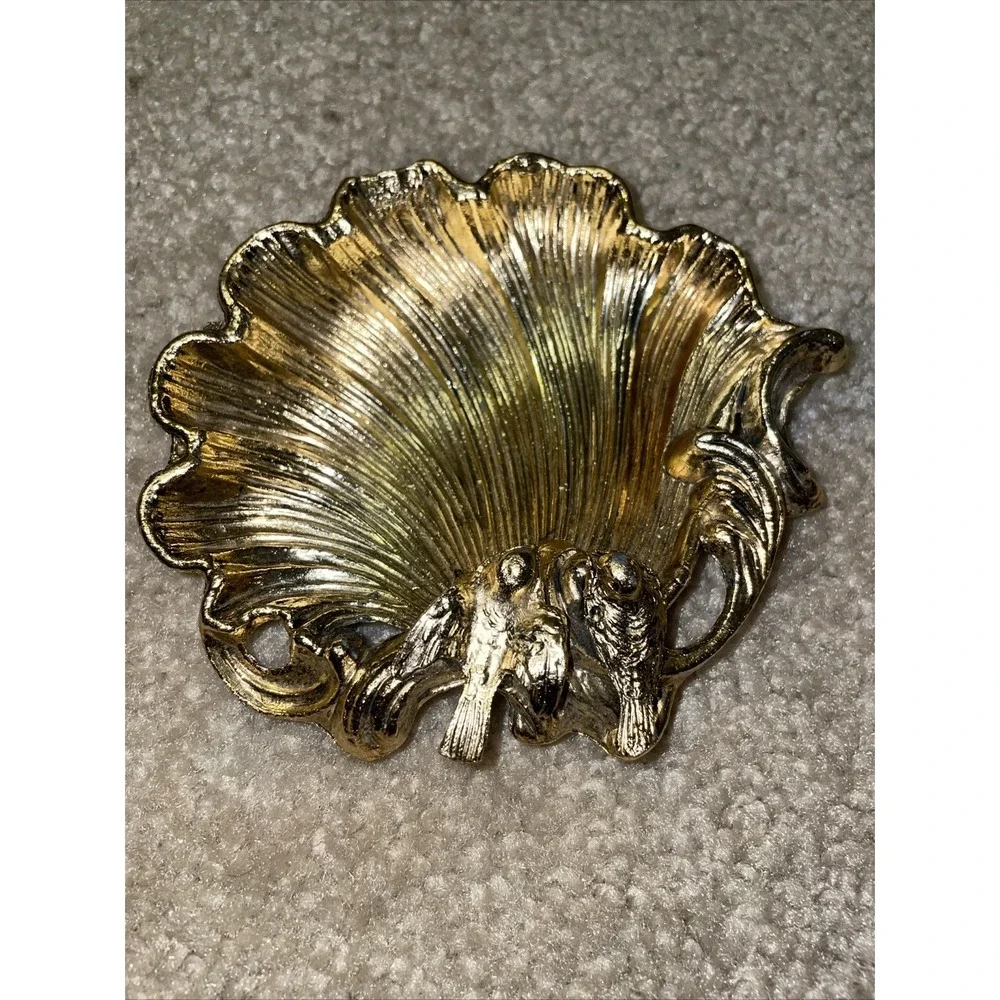 Vintage Gold Tone Shell Trinket Dish with Birds Scalloped Jewelry Catchall 4.5